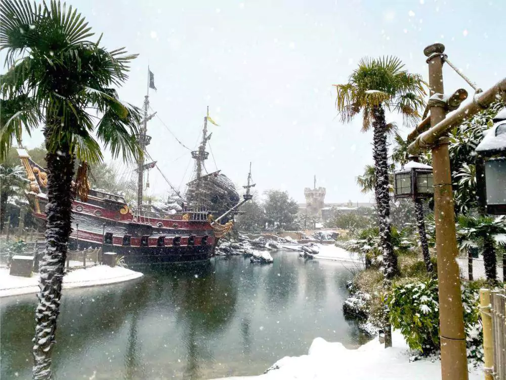 Disneyland Paris Urlaub mit Schnee