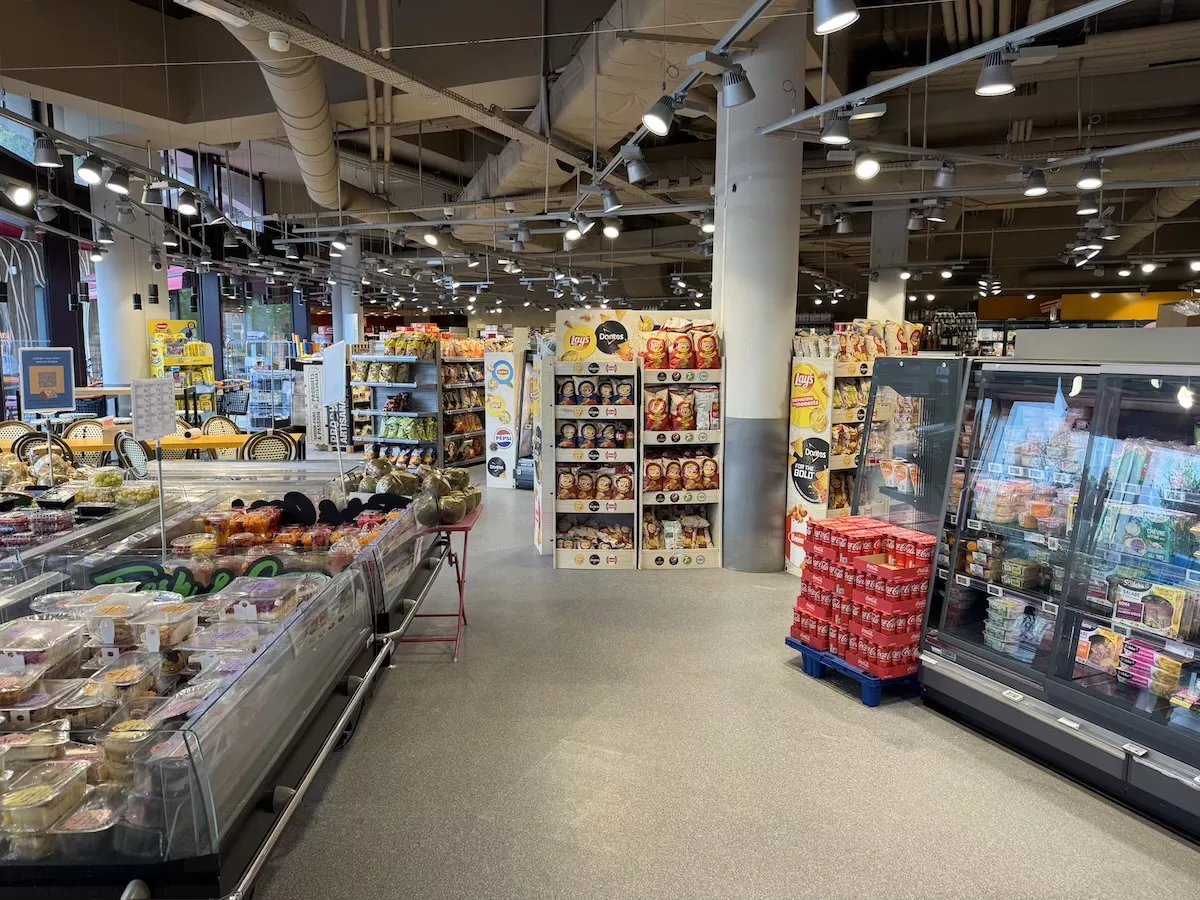 Supermarkt Franprix im Villages Nature Paris