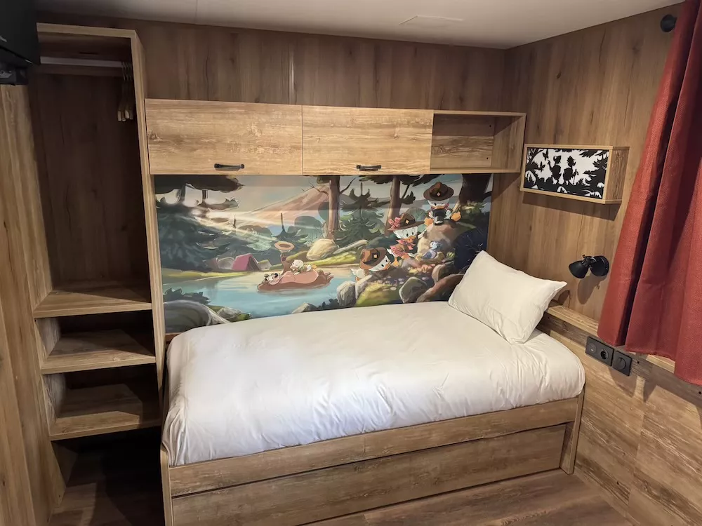 Disney Davy Crockett Ranch Zimmer